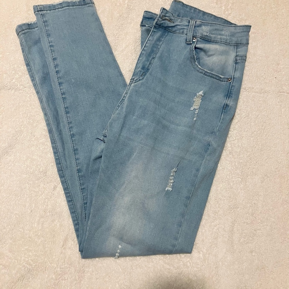Shein mid rise distressed skinny jeans size L